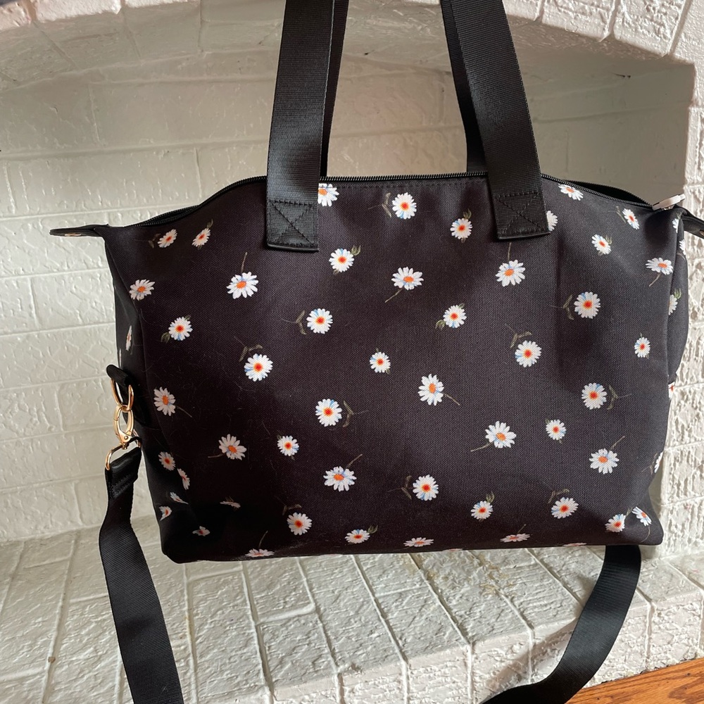 Alice + Olivia black daisy tote bag